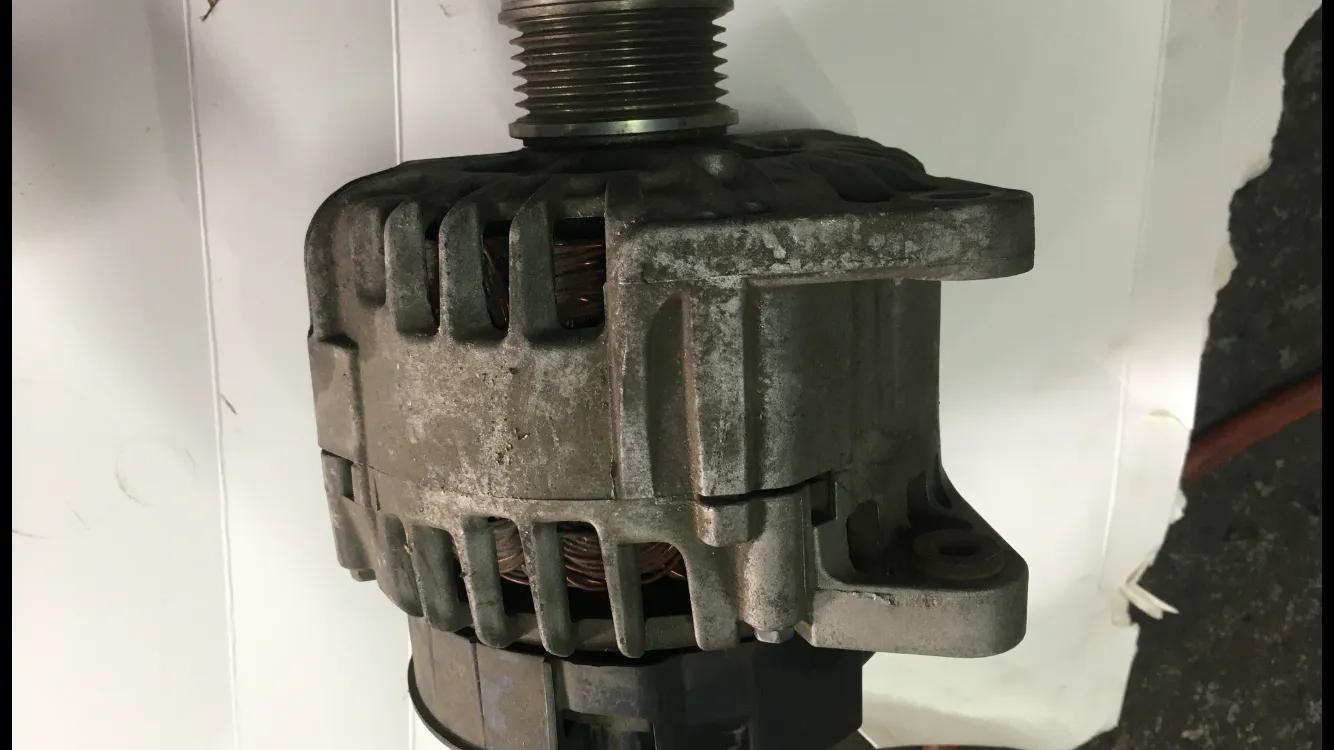 进口科雷傲发动机抖动咋回事,进口科雷傲提速嗡嗡响案例