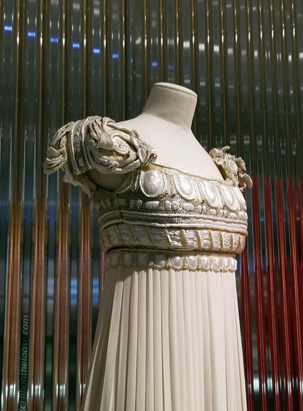 美少女战士的作者是否是名媛,美少女战士作者和富坚义博