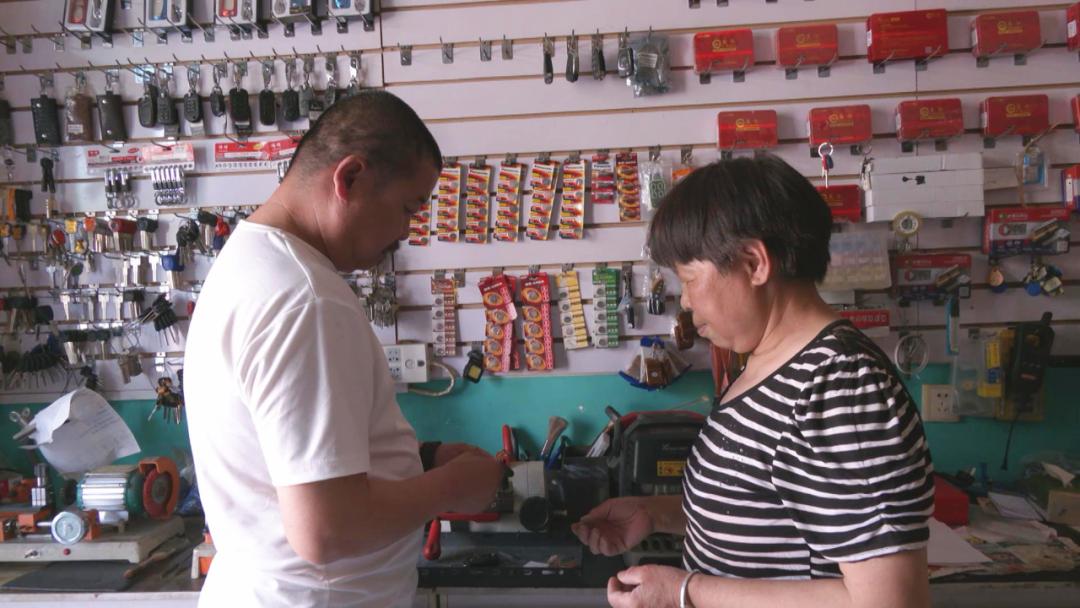 【我为群众办实事】师市残联为56名残疾人发放自主创业补贴