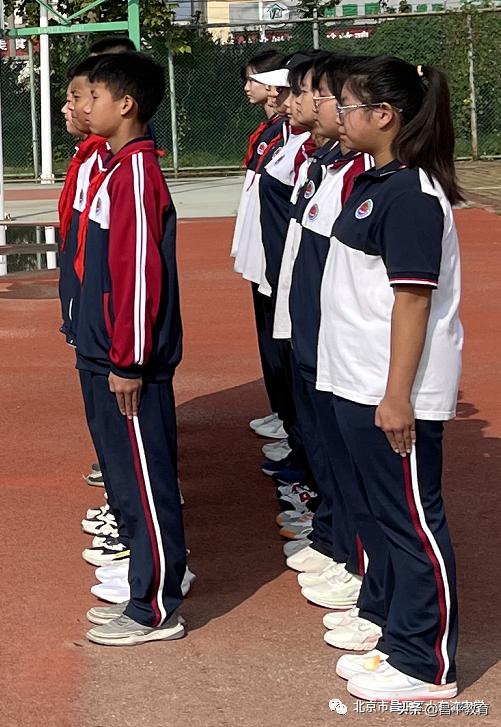 幼儿园入学第一天仪式感文案,新生报到第一天仪式感满格