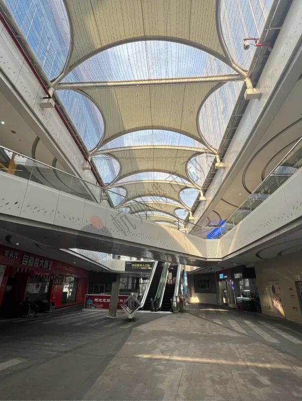 杭州市中心商场萧条吗,杭州核心地段跌了吗