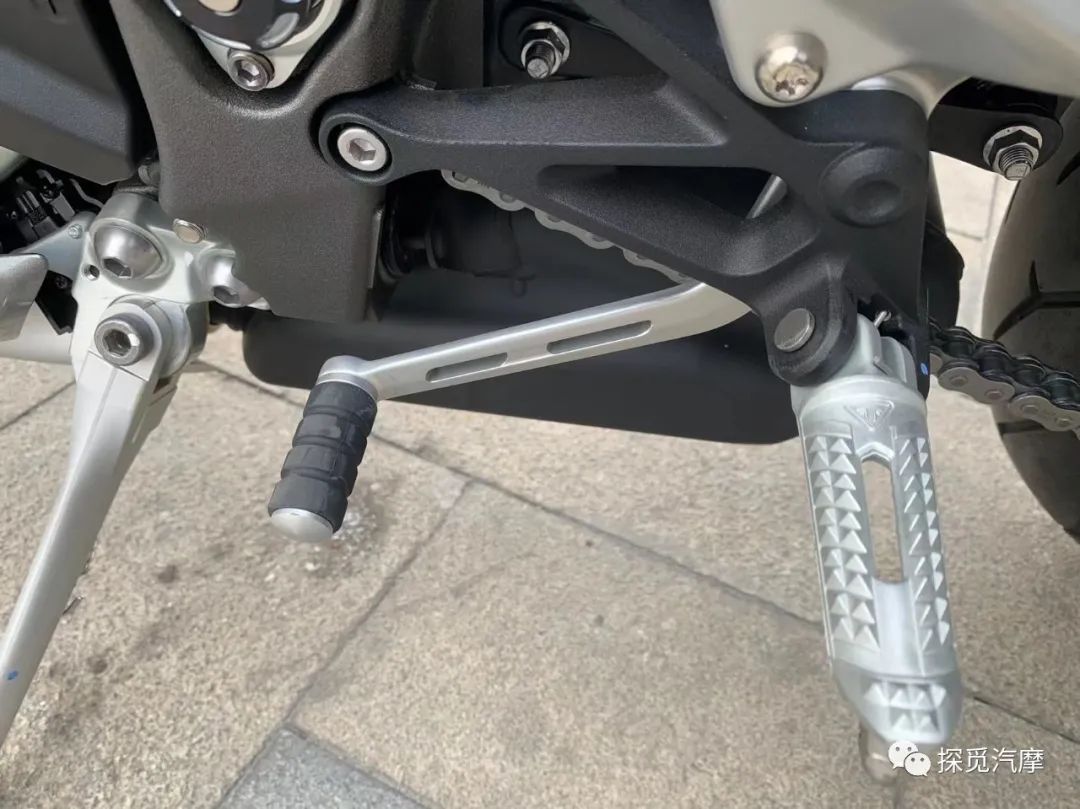 凯旋streettriple765rs评测,凯旋新款streettriple765rs