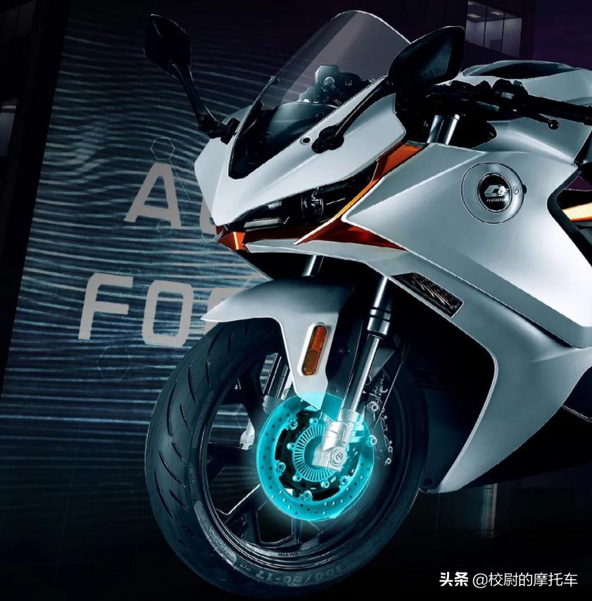 钱江电摩oao和7000d有什么区别,钱江oaopro和oao有什么区别