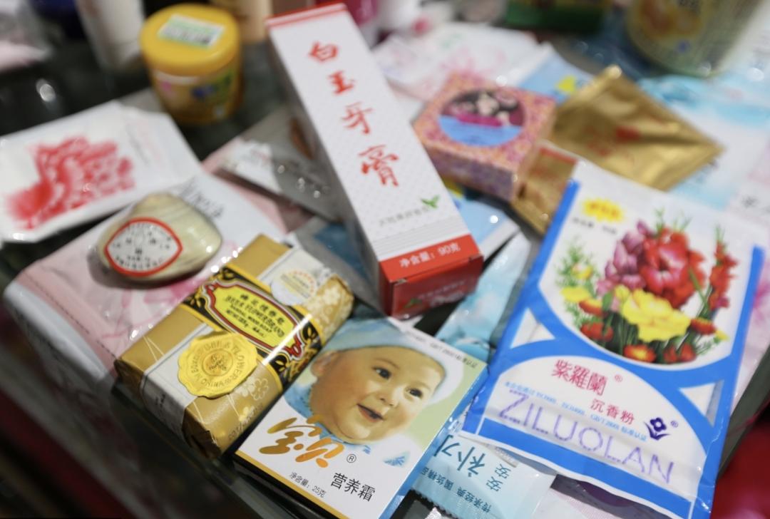 “冰淇淋事件”撤下热搜，然后呢？