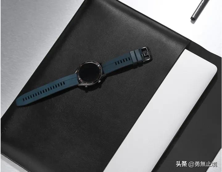 电脑双肩包哪个牌子比较好看实惠,性价比高的电脑双肩包推荐