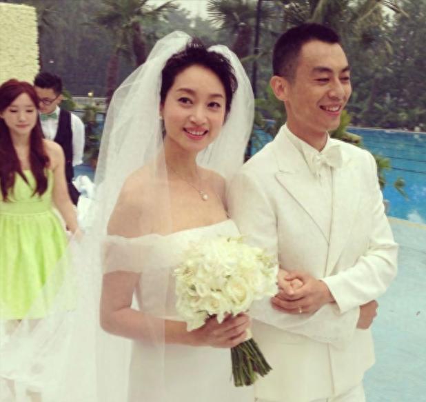 回顾“我是性感，不是浪”：朱亚文敢为艺术“献身”，对妻子却很