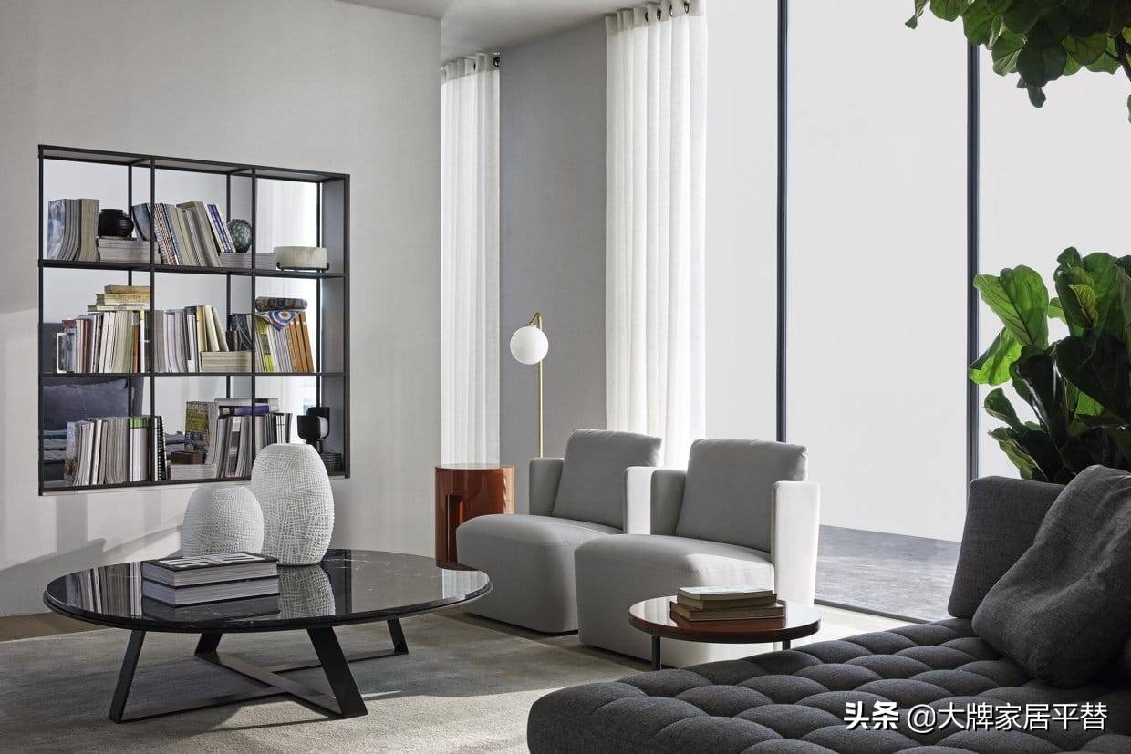 水晶灯具搭配现代简约家具,灯具和家具的搭配