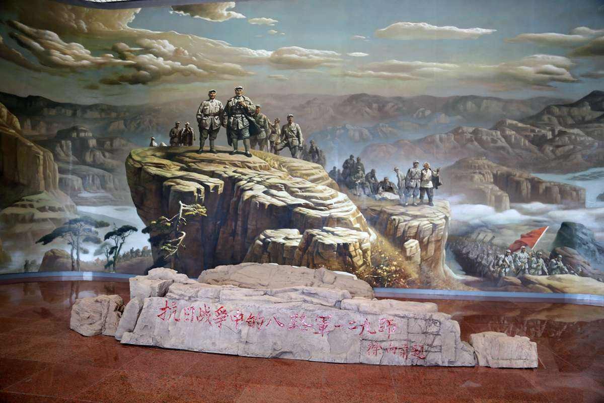 红军改编为八路军时，毛主席对129师军政主官的安排，大有学问