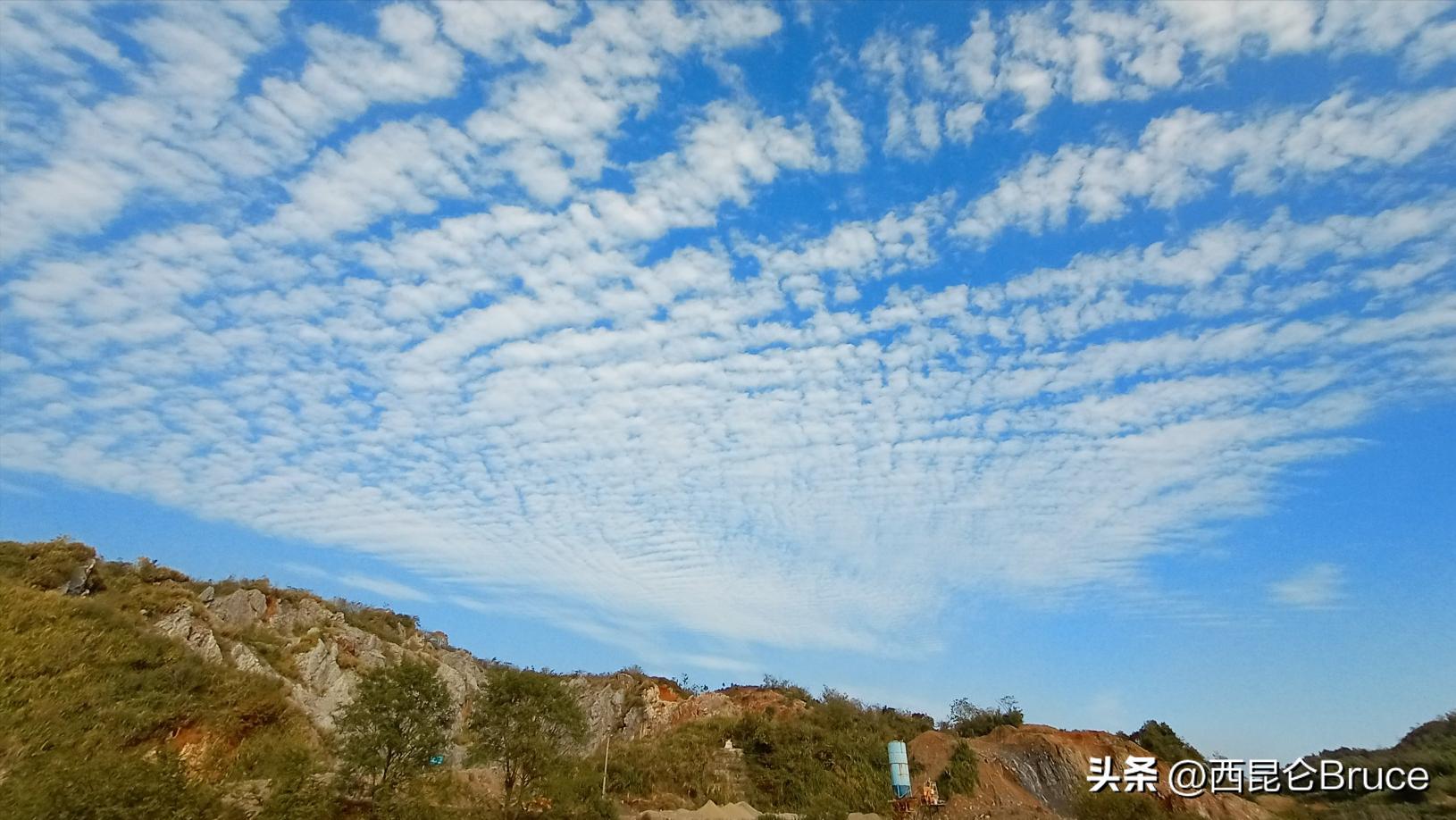 地震出现地光,地震发生时地平线有耀眼的光
