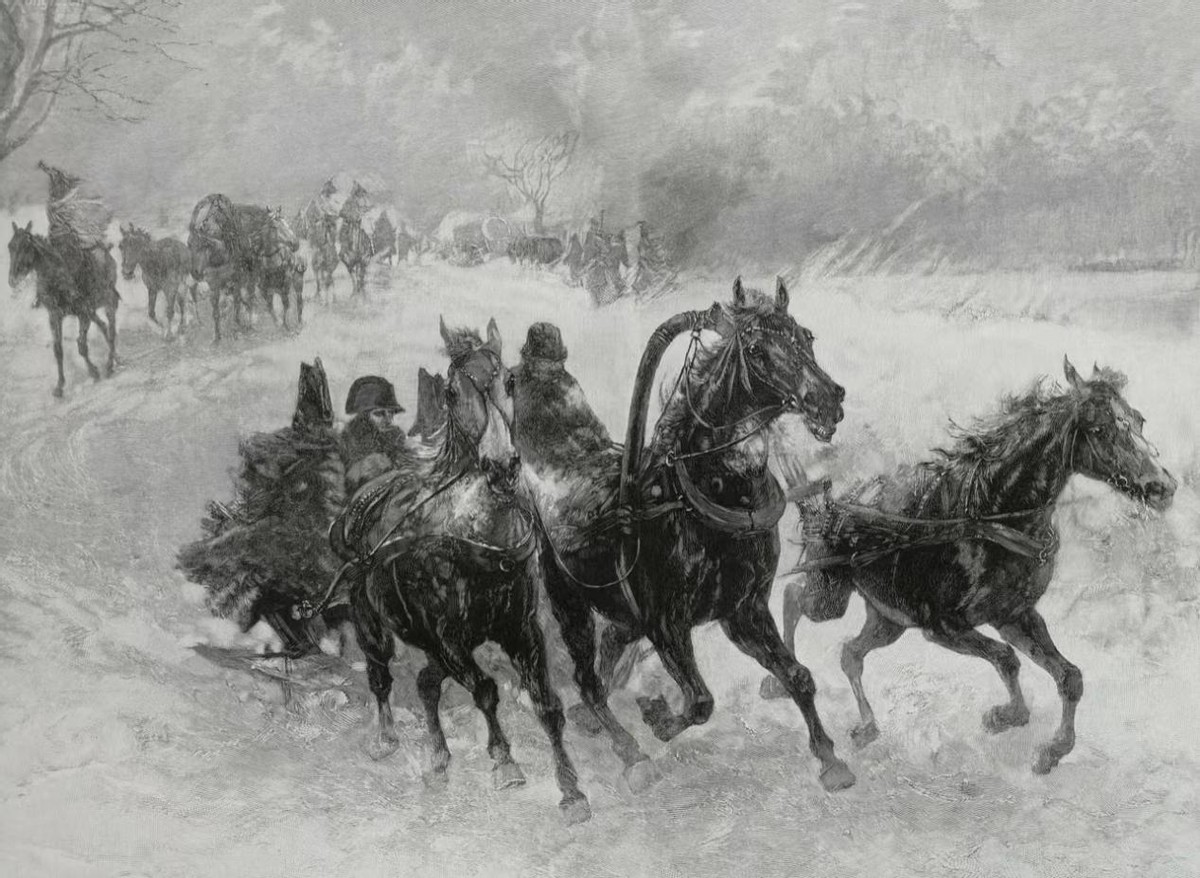 拿破仑对俄国引发战争，主要运用了什么战术？