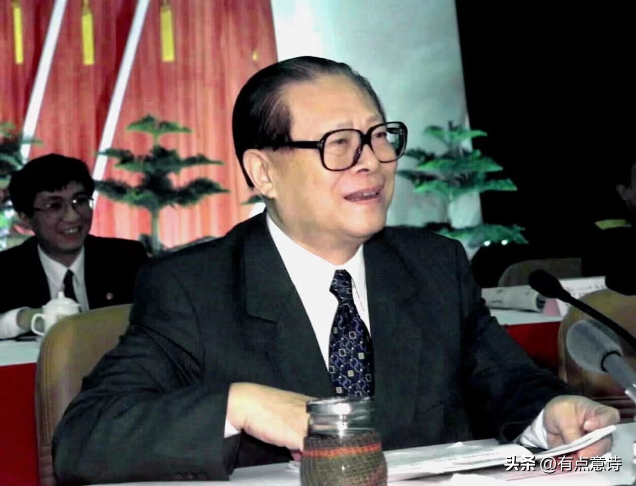 2022年逝去的14位名人,2021年离开的5位名人