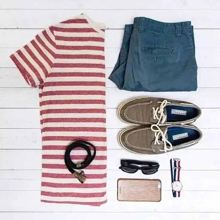 条纹t恤女短袖搭什么好看,男士短袖t恤怎么搭配出时尚感