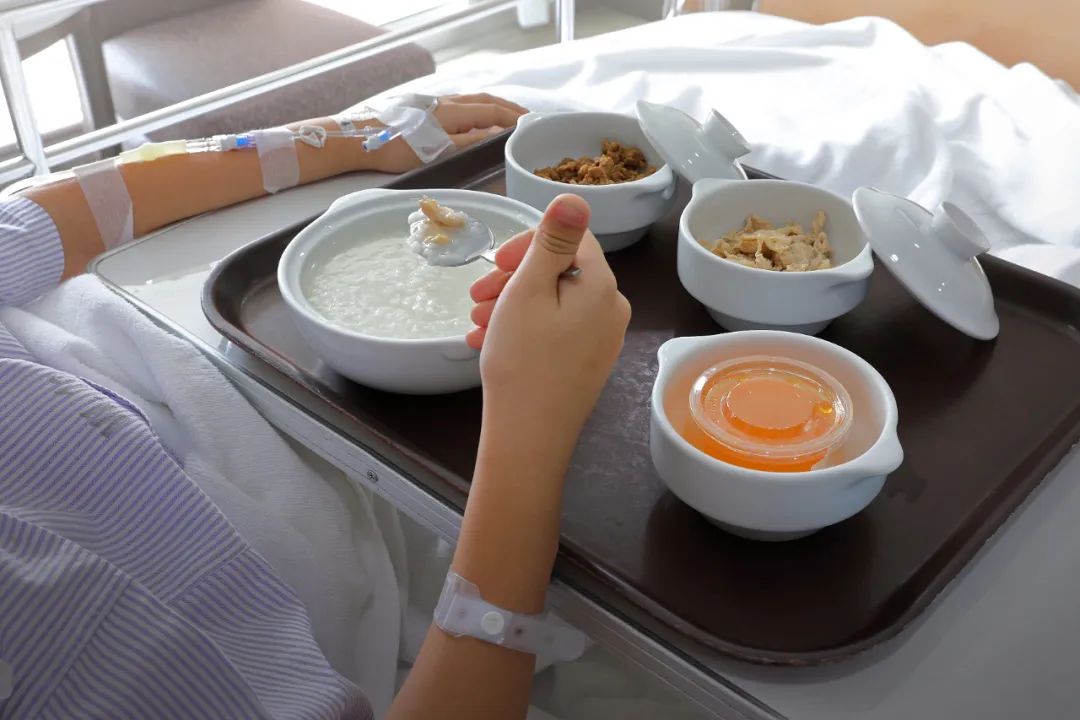 靶向药服用后腹泻治疗方法,为什么吃靶向药会腹泻