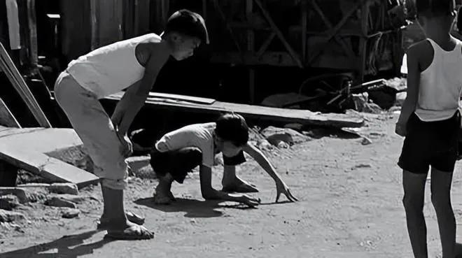 70年代童年回忆玩什么,有谁记得70后童年玩过的东西