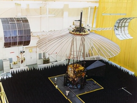 航天员太空转身单臂,航天员甩手转身