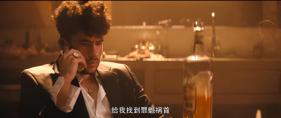 这部“R级片”，票房已破15亿，细扒这部电影，剧情画面太抓眼球