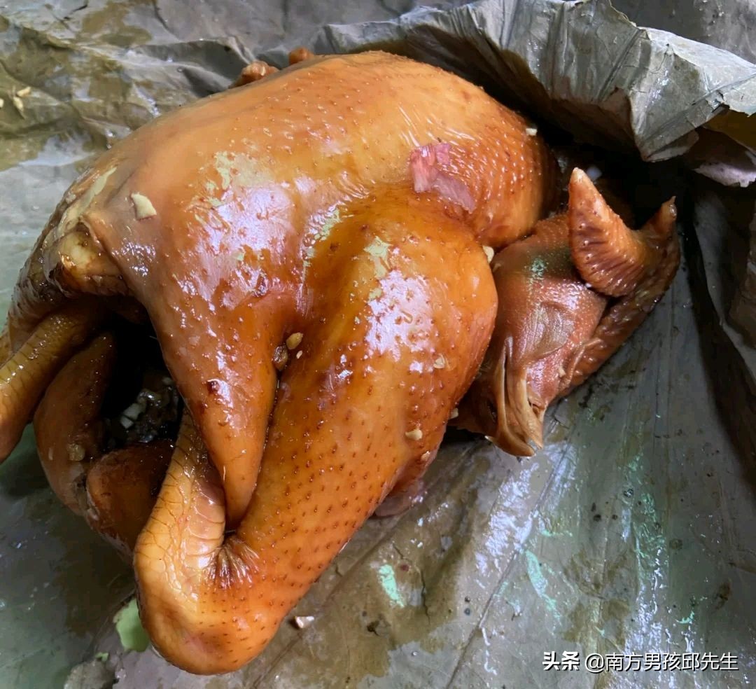 这才是叫花鸡最好吃做法,怎样做的叫花鸡好吃