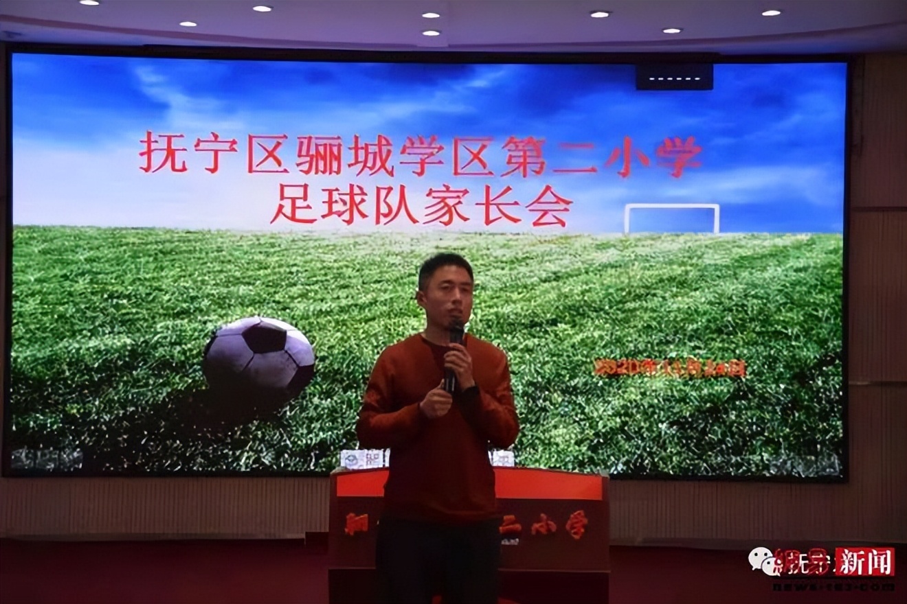 我身边的道德榜样开头,我身边的道德模范演讲