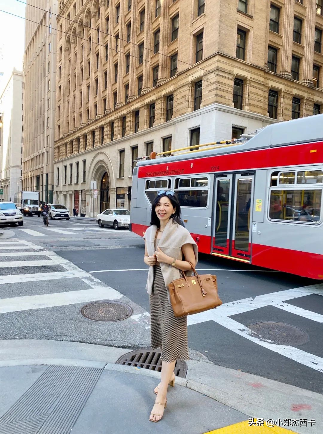 herms铂金包,大手一挥买一辆保时捷