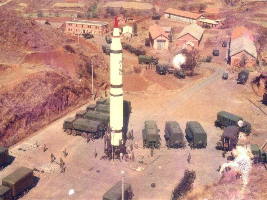 沙特向中国买了多少导弹,1987年沙特购买东风导弹的那些事