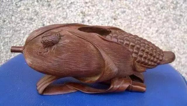 佛手雕件的寓意和象征,翡翠常见的雕件及寓意