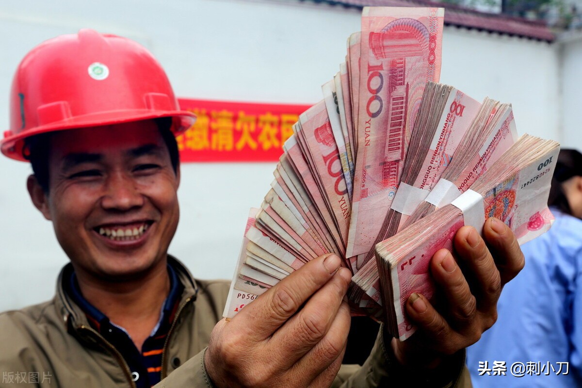 年轻人没钱的焦虑,年轻人的焦虑都来源于手机