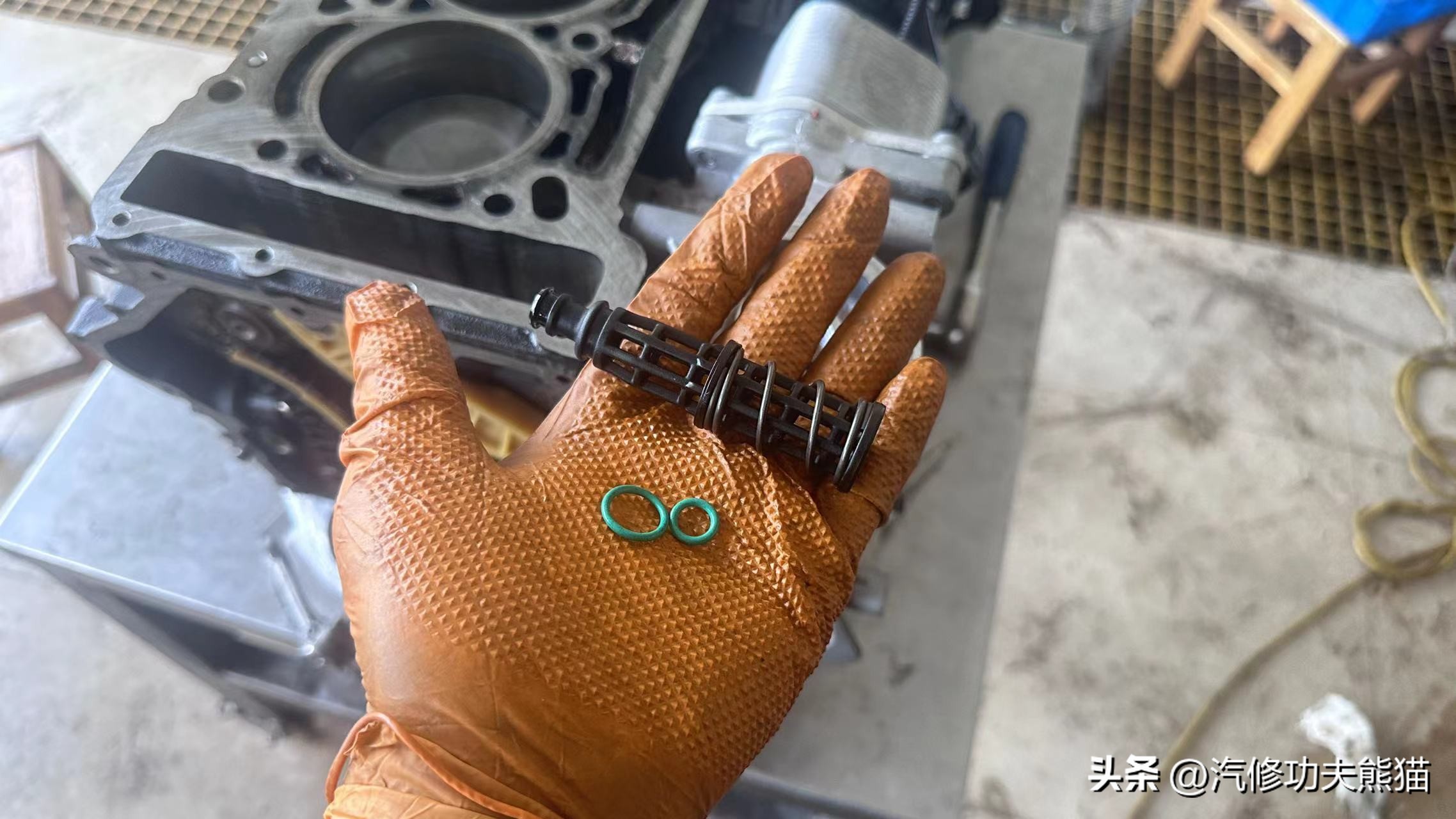 夏朗烧机油1500公里,进口大众夏朗1.8t不烧机油