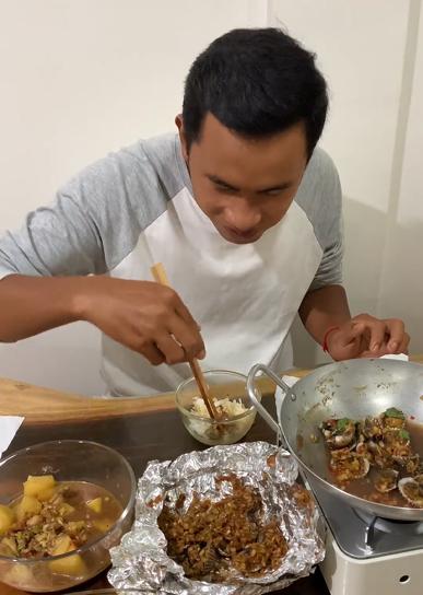 东*姑北**娘国外旅游，小7岁导游对她念念不忘，两人结婚5年后怎么样