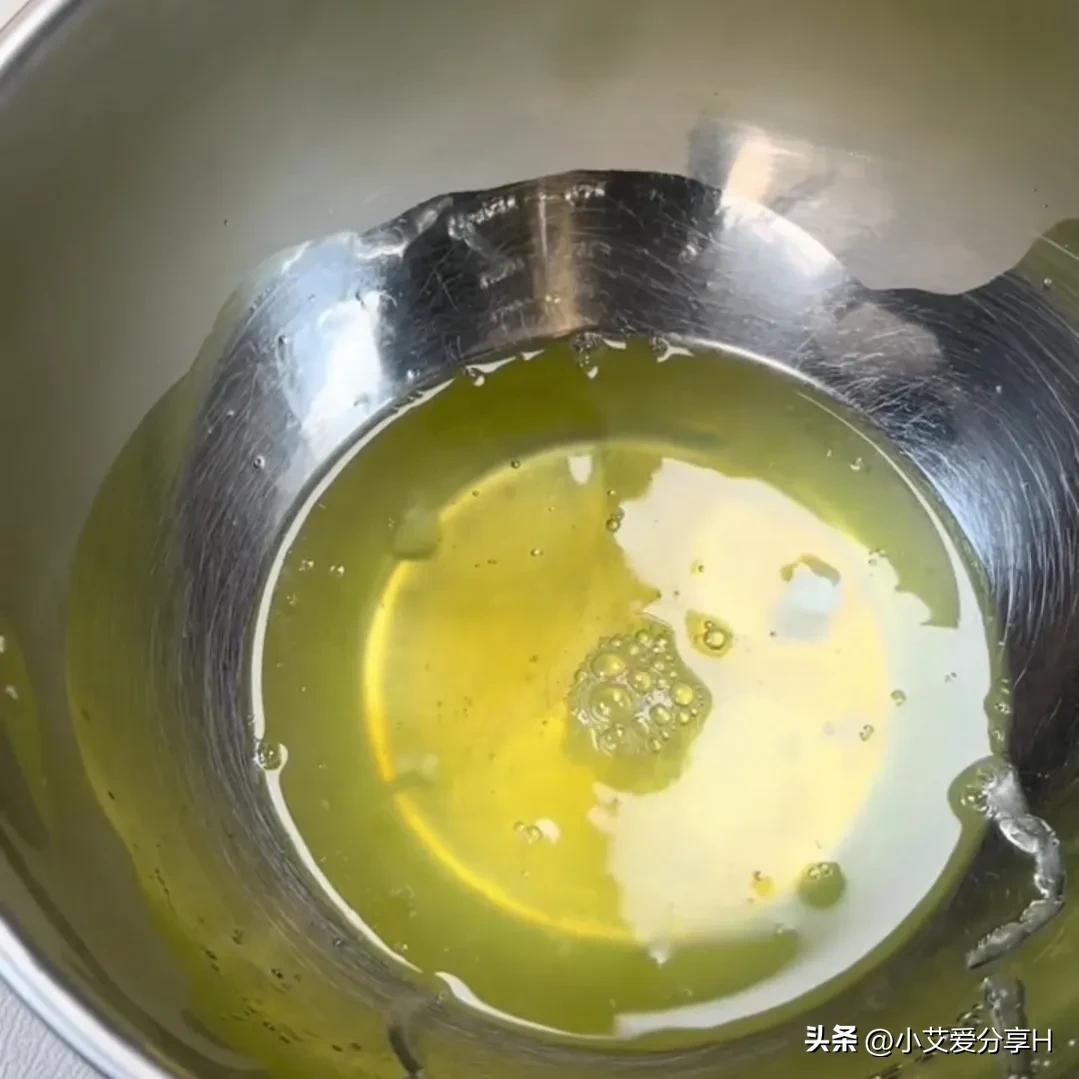 做一个成功的戚风蛋糕究竟有多难,新手零失败简单的戚风蛋糕做法