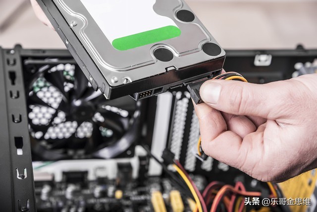 如何配置一台设计师专用电脑,配置一台做设计的电脑