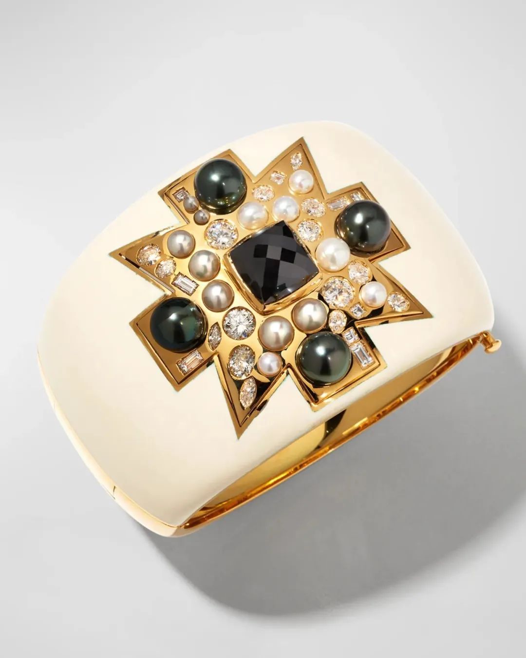 传奇钻石竟然扎堆儿这场“时尚奥斯卡”?这红毯也太贵啦!