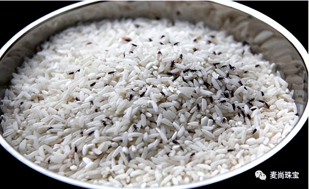 文玩手串长毛了怎么办,沉香手串长毛是怎么回事