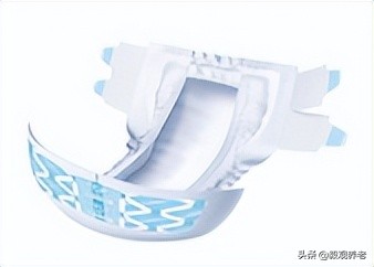 成人纸尿裤的正确使用方法,老人常穿纸尿裤有什么坏处