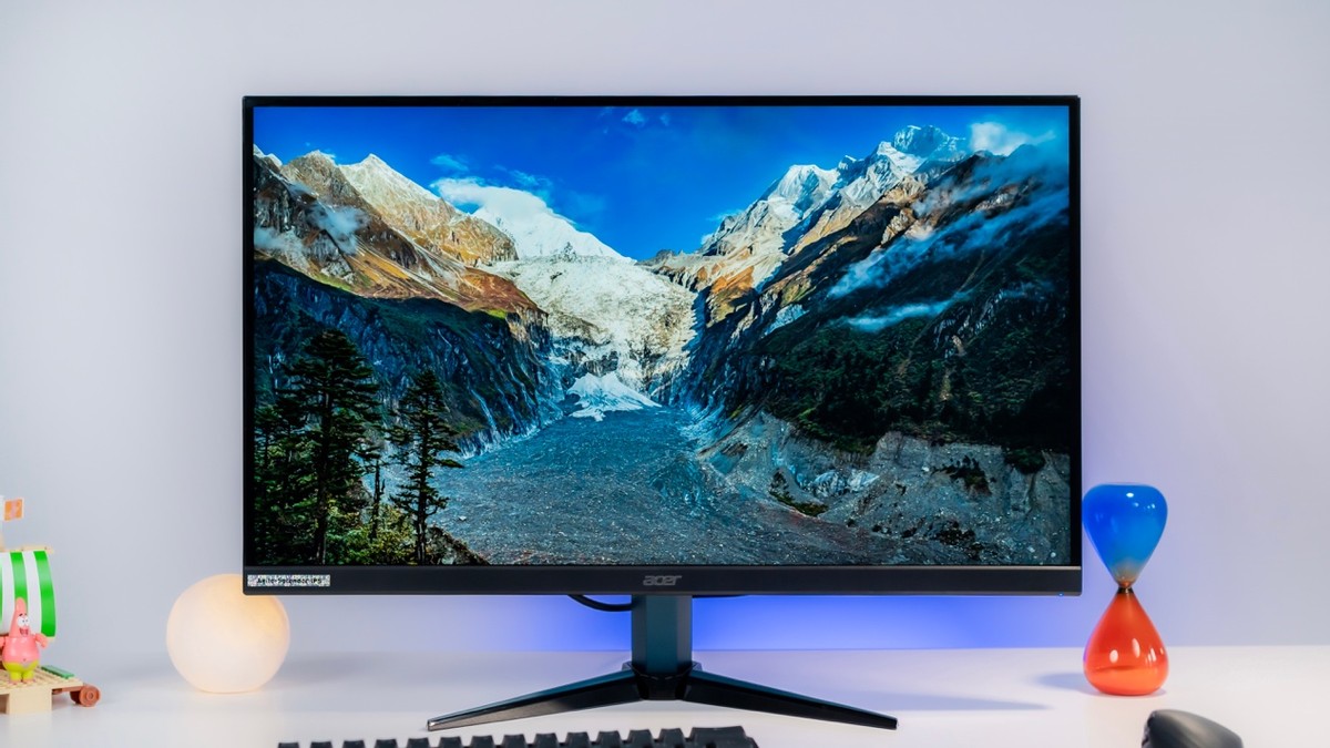 2k240hz玩吃鸡有多爽,2k240hz跑不满