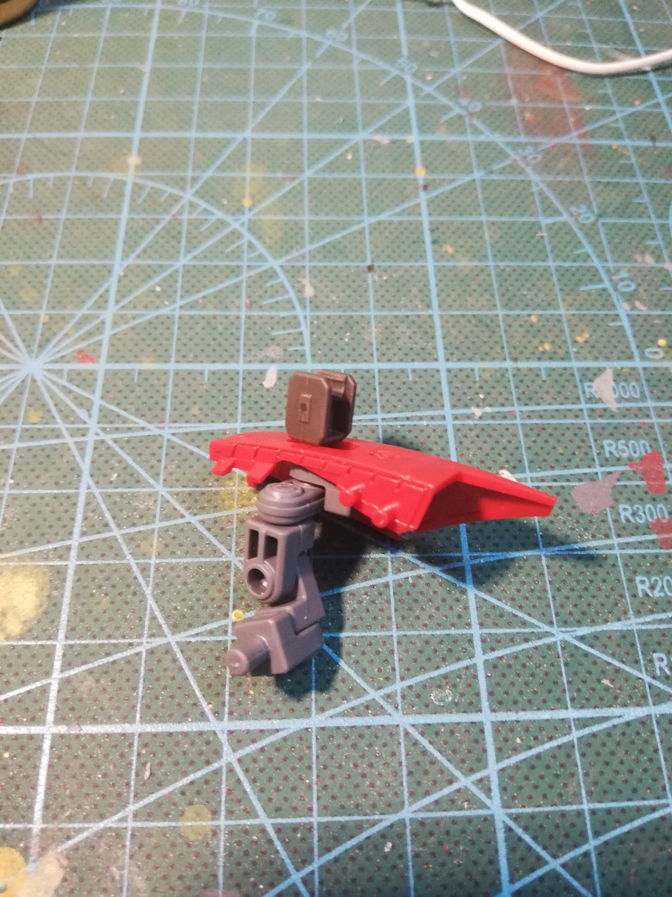 只要够想法，模型素组也能改出好作品-武士扎古