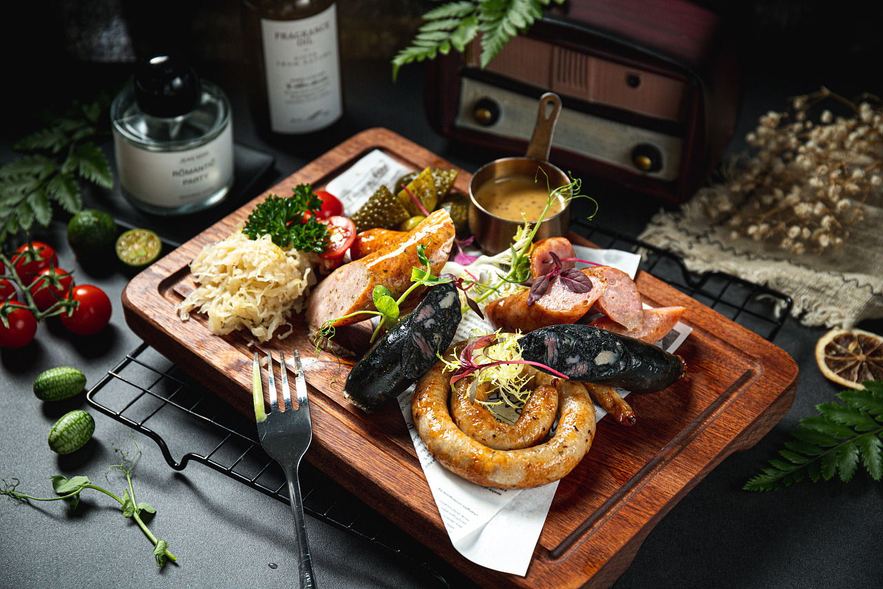 老板的女儿给我升职,威胁我离婚,我该怎么办