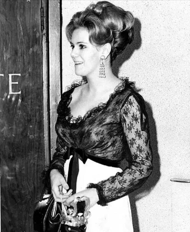 戴安娜与查尔斯对峙,婆媳之战争