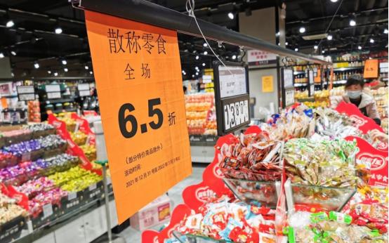 女子吐槽“糖果刺客”，意外走红网络，网友震惊：六块糖500元？