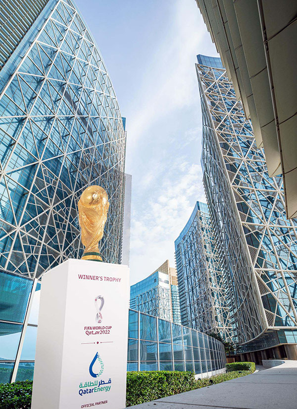 各国争夺资源,各国举办世界杯收益