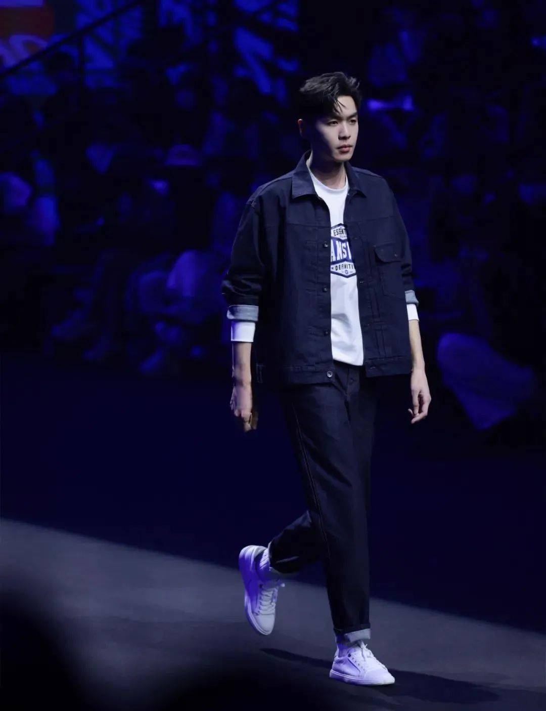 碧昂斯中国设计师,碧昂斯爱莉安娜