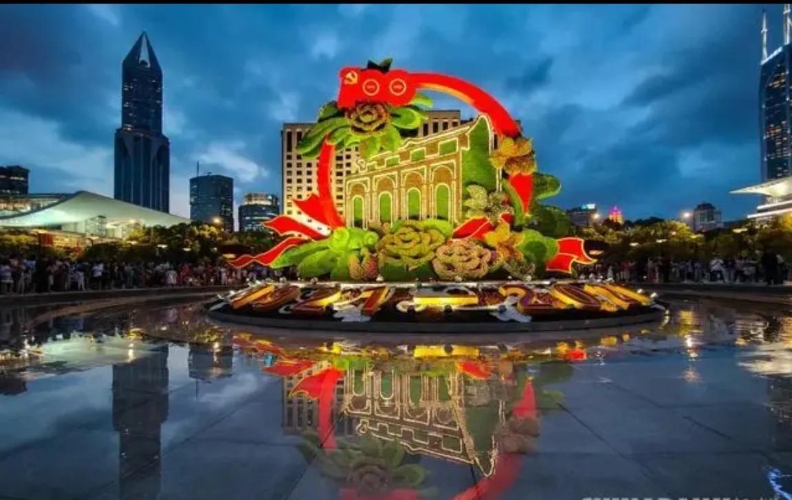 中国*产党共**建*党**100周年：全国各地隆重庆祝，展望未来发展新蓝图