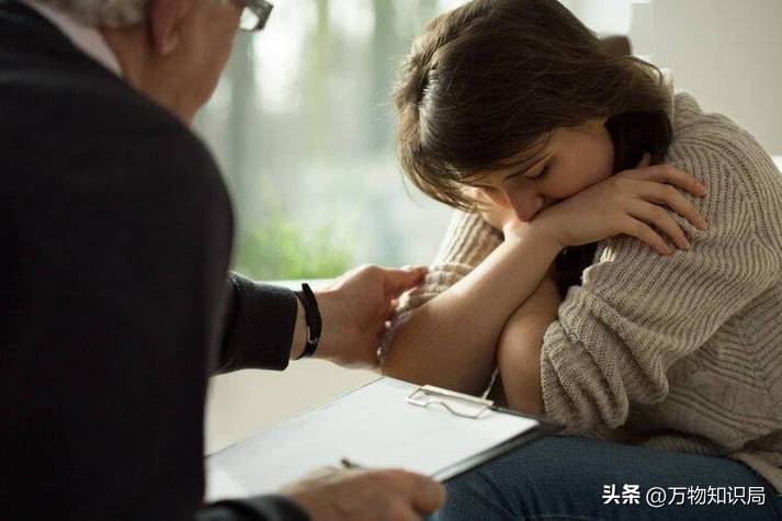 十五年老酒鬼自述犯酒瘾有多难受,酒瘾病者自述