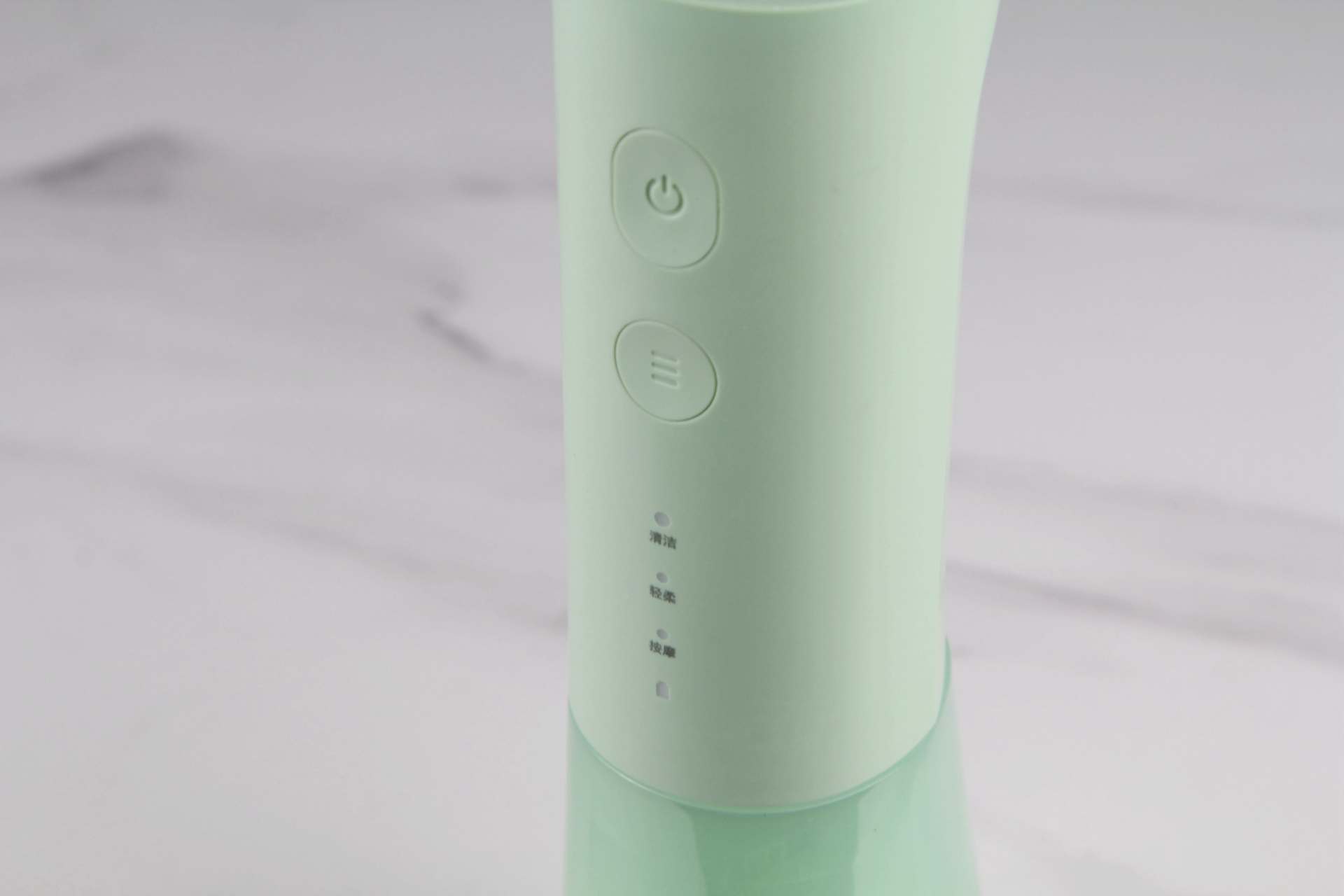 小孩换牙可以戴矫正器吗,小孩换牙时能用电动牙刷吗