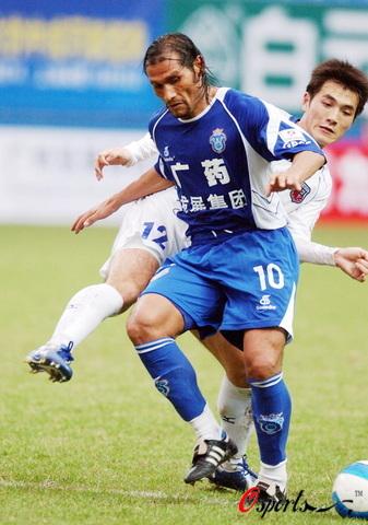 广州队2000年最后一战,曾经的广州广药足球队