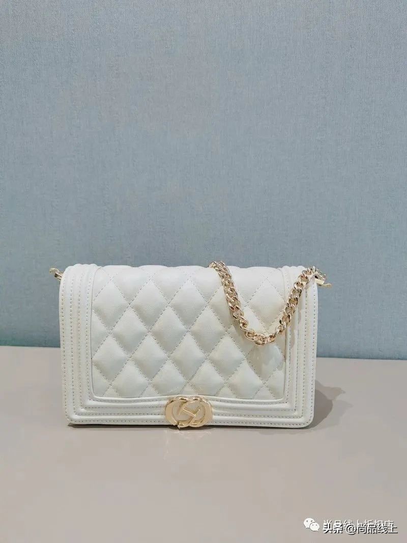 红谷女包轻奢品牌直播,红谷女包包新款2023爆款