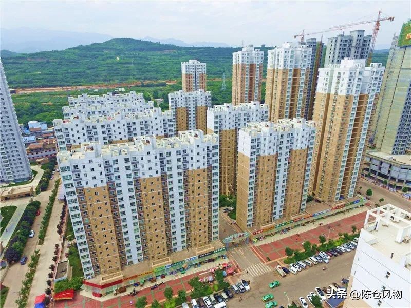 吃水不忘挖井人致富不忘家乡人,吃水不忘挖井人扶贫