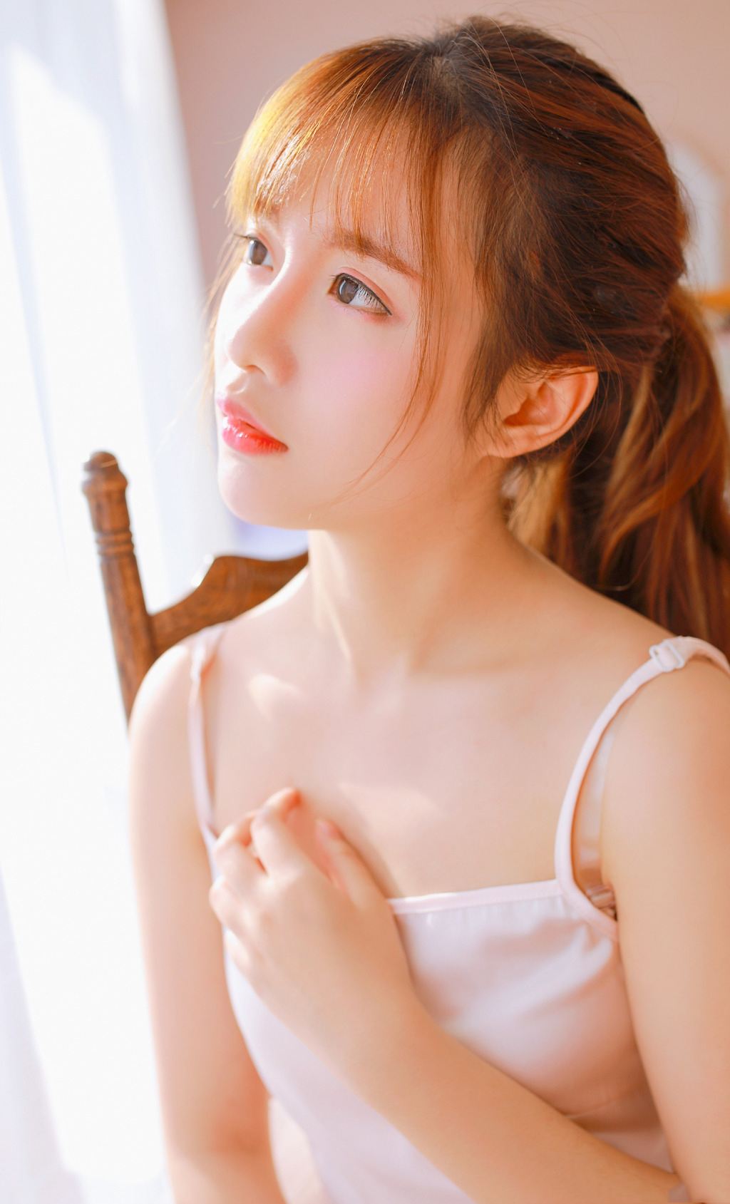 适合敏感肌的美白淡斑精华,美白淡斑保湿精华平价