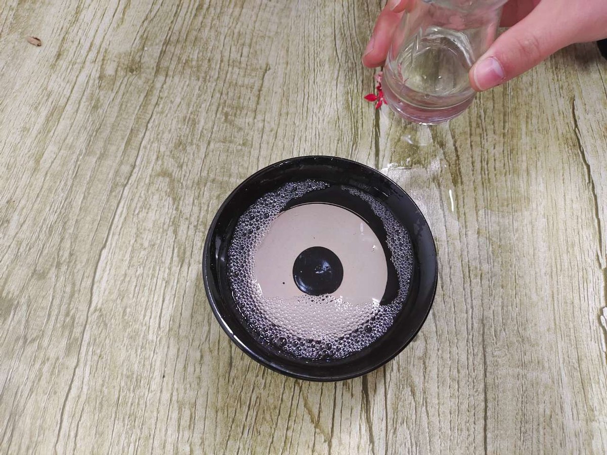 别买这些酒全是假的,千万别买这3类酒假货最多