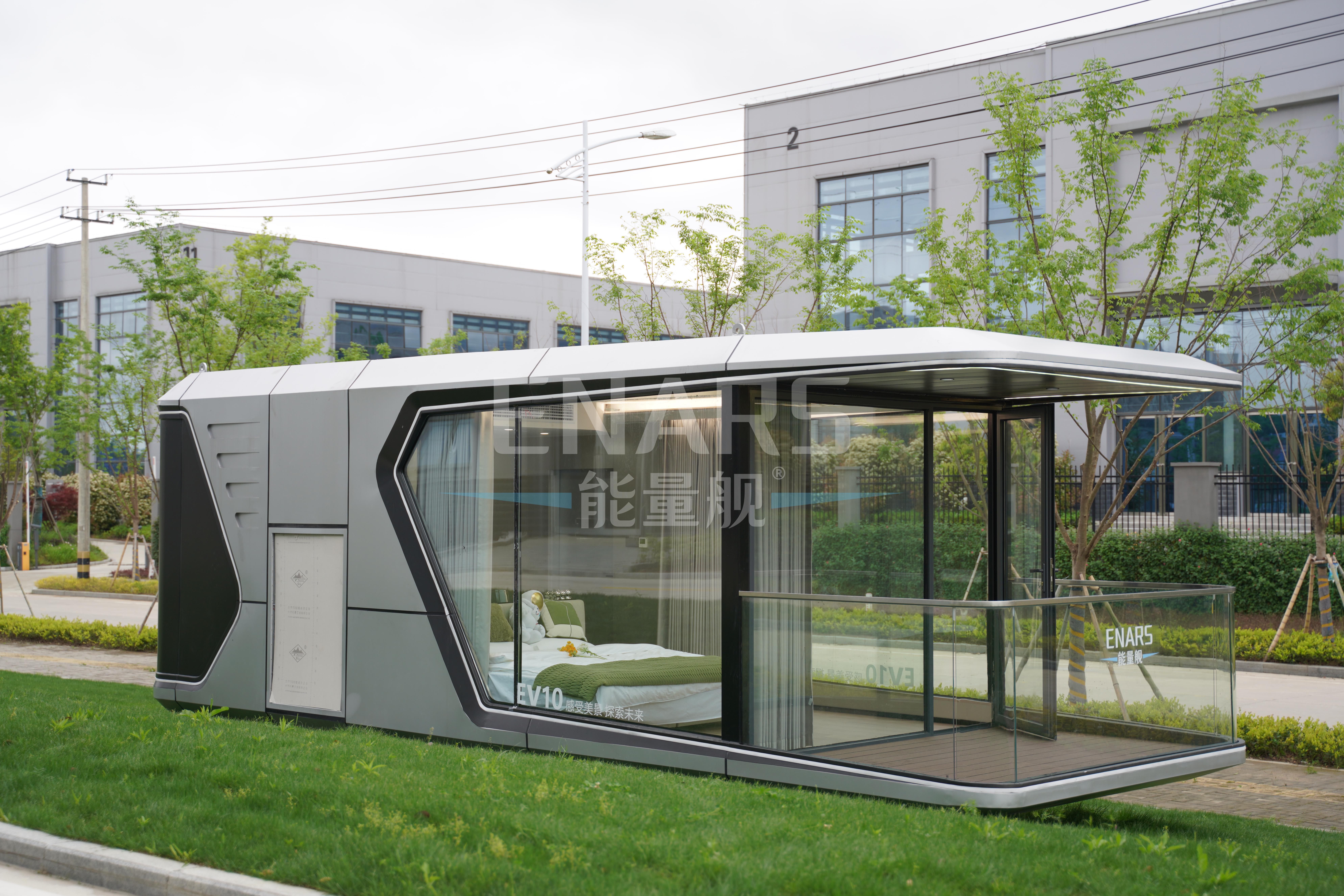 可移动太空舱民宿能量舰EV10助力深入推广“智能化旅居理念”