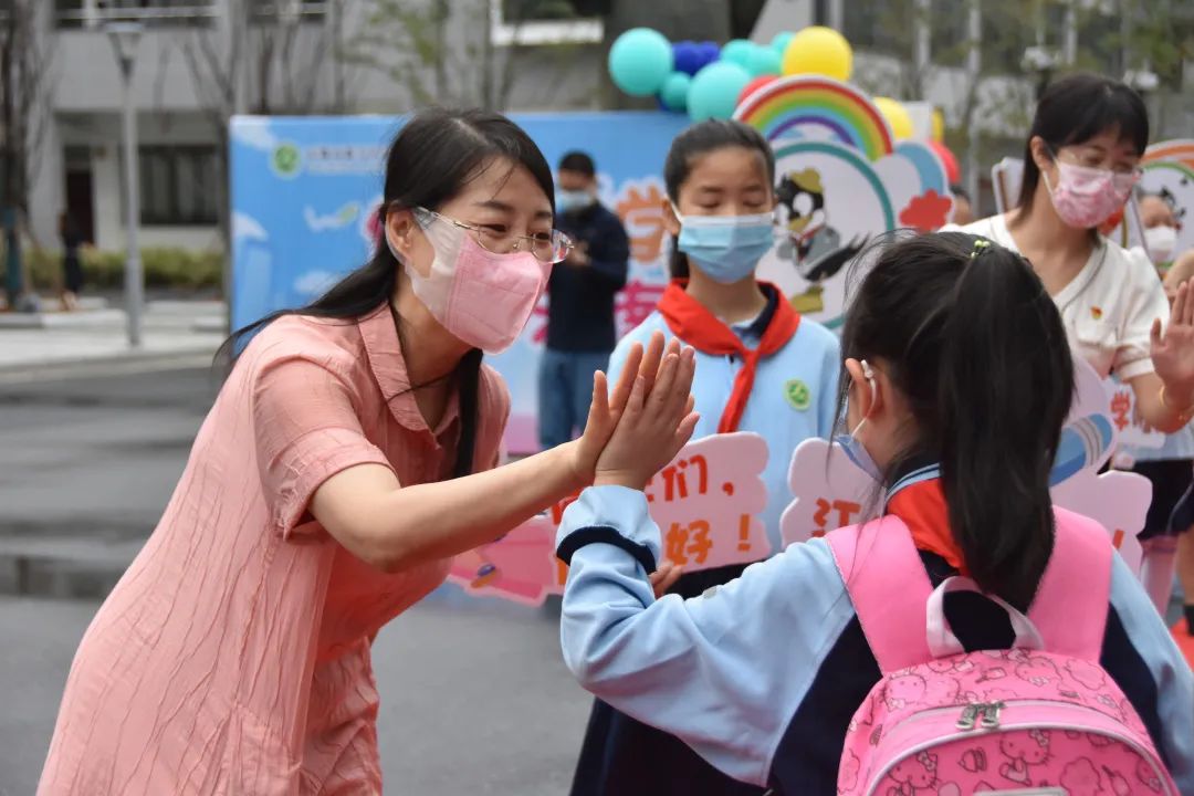 你好新学期小学,新吴区江溪小学开学季